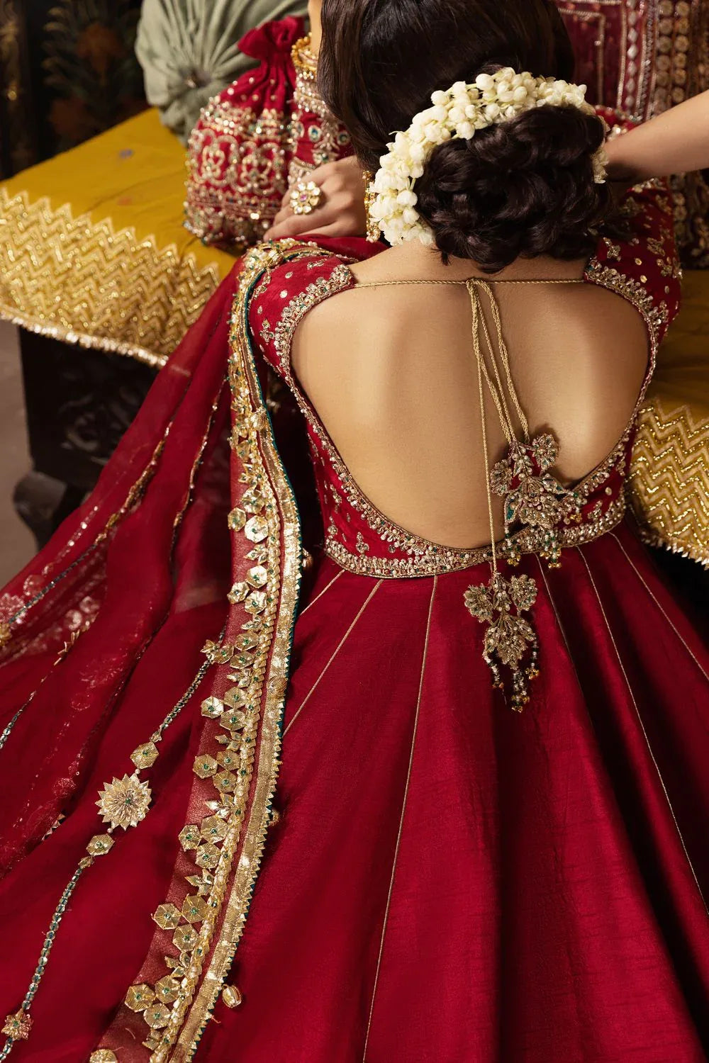 Erum Khan | Begham Jaan Bridal Formals | BULBUL - Aqsa Fabrics