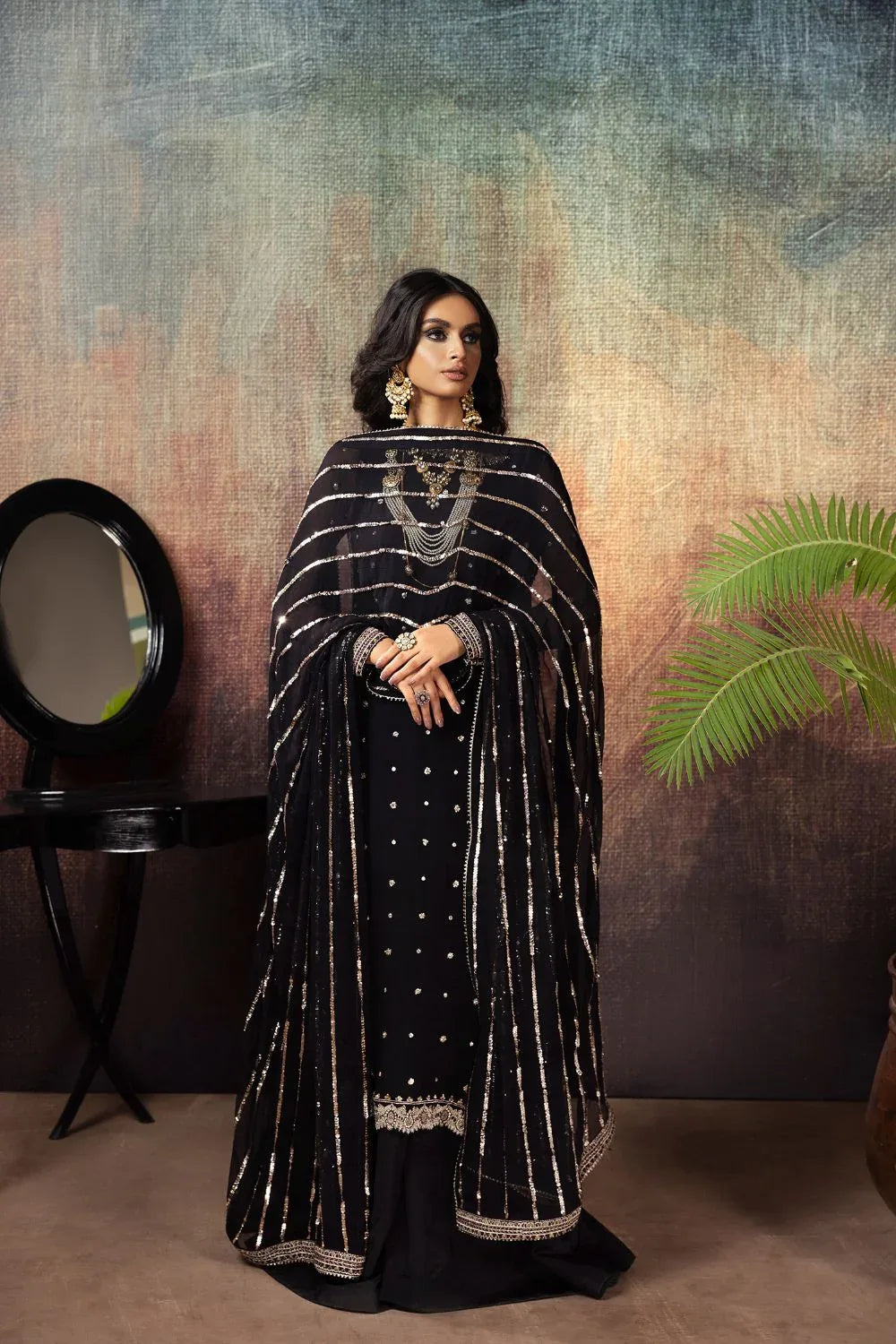 Erum Khan | Begham Jaan Bridal Formals | AABROO - Aqsa Fabrics