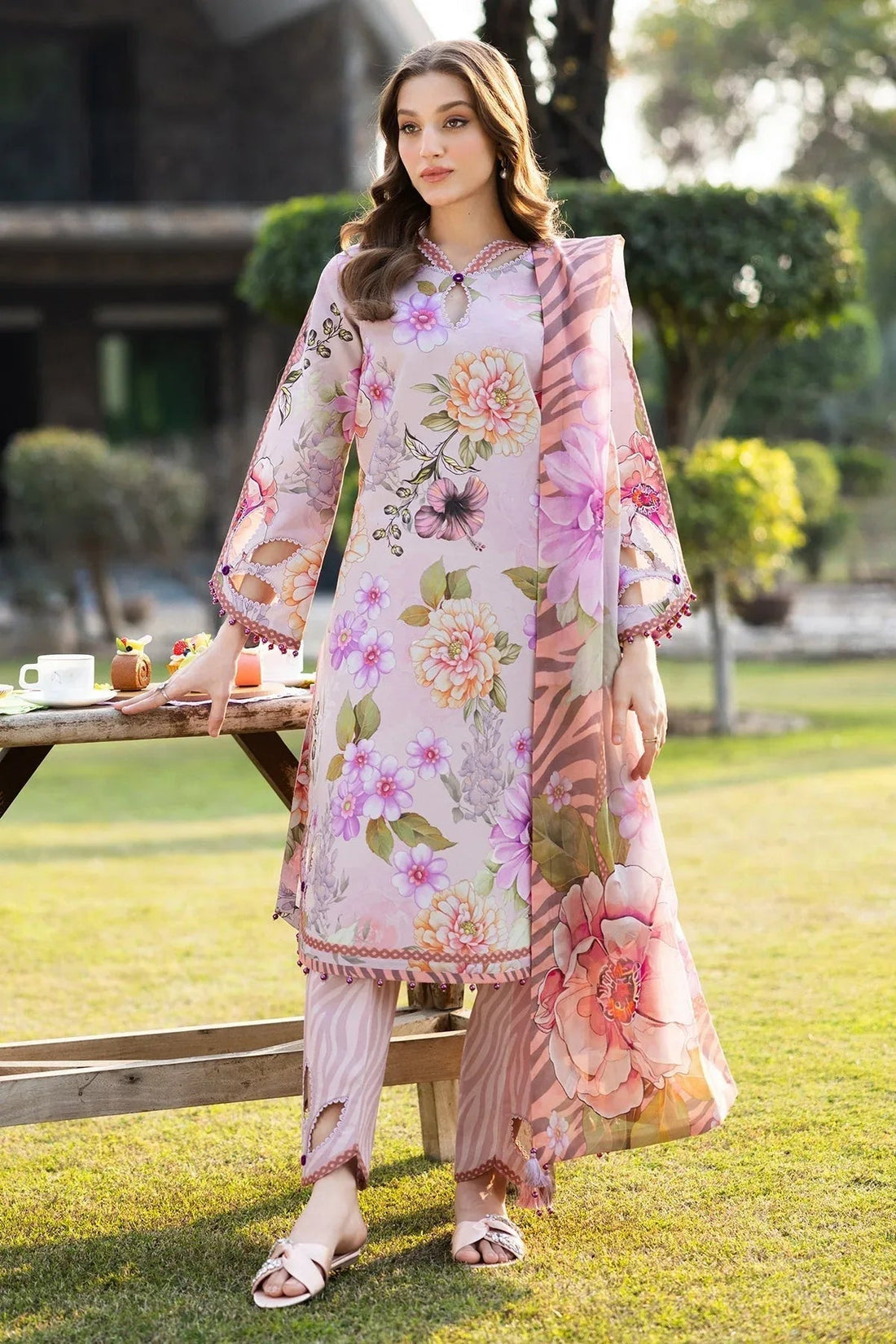 Alizeh | Sheen Lawn Prints 25 | AF-PL-6033-Tuscany - Aqsa Fabrics