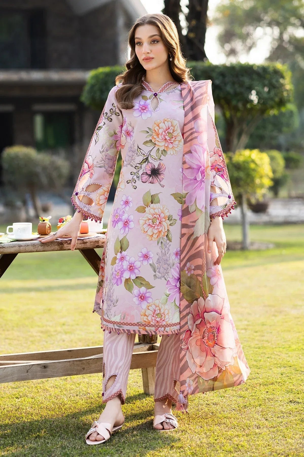 Alizeh | Sheen Lawn Prints 25 | AF-PL-6033-Tuscany - Aqsa Fabrics