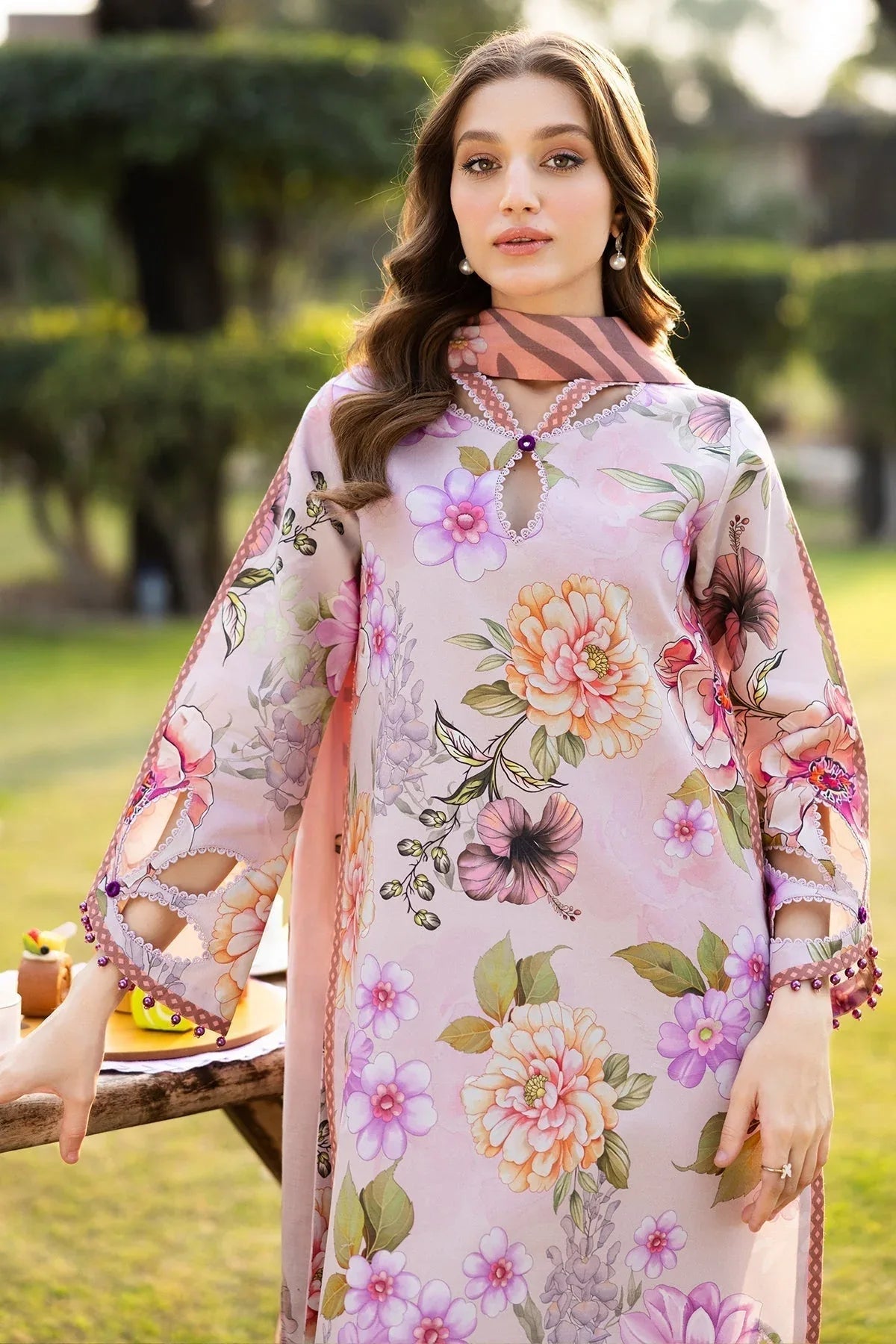 Alizeh | Sheen Lawn Prints 25 | AF-PL-6033-Tuscany - Aqsa Fabrics