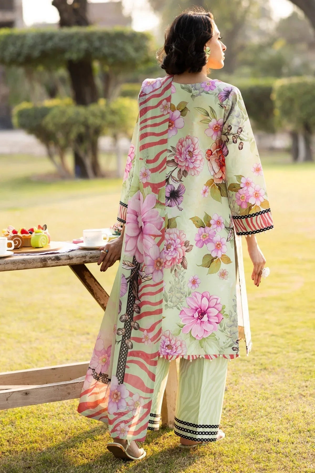 Alizeh | Sheen Lawn Prints 25 | AF-PL-6034-Cleo - Aqsa Fabrics