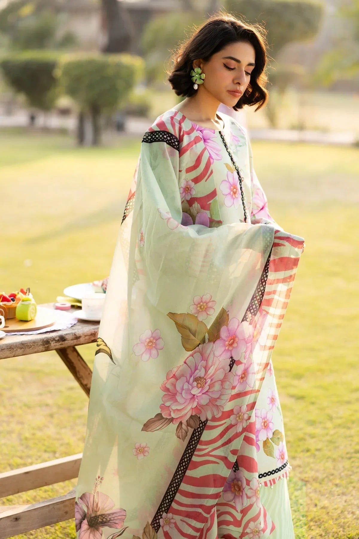 Alizeh | Sheen Lawn Prints 25 | AF-PL-6034-Cleo - Aqsa Fabrics