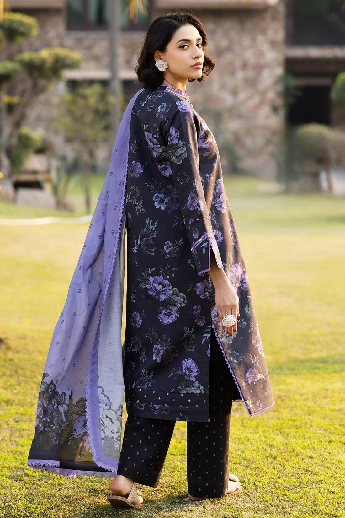 Alizeh | Sheen Lawn Prints 25 | AF-PL-6028-Bluebell - Aqsa Fabrics