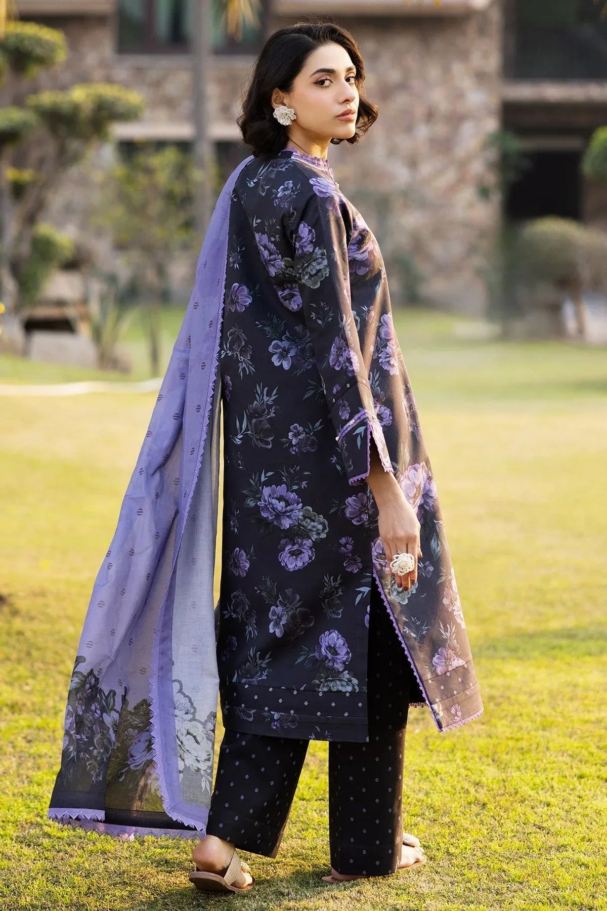 Alizeh | Sheen Lawn Prints 25 | AF-PL-6028-Bluebell - Aqsa Fabrics