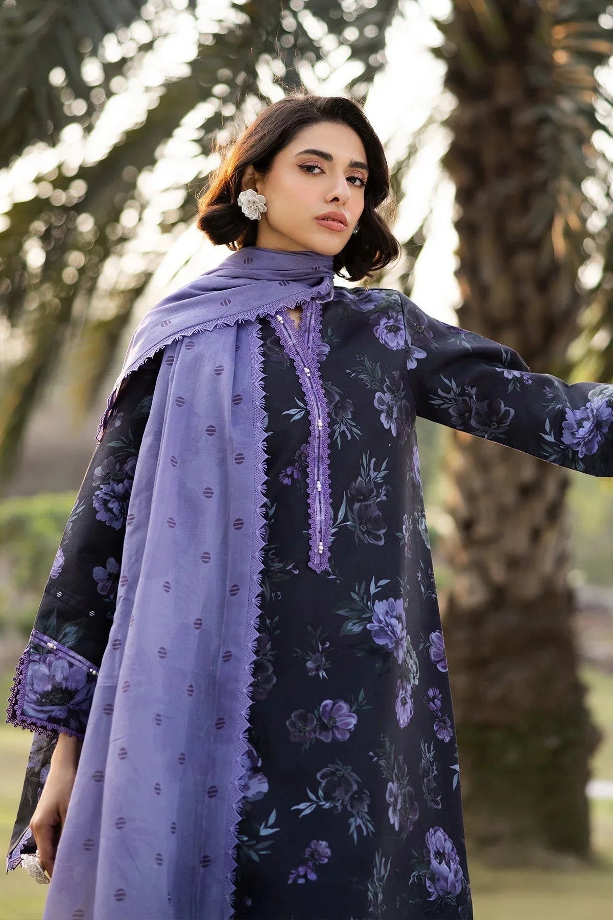 Alizeh | Sheen Lawn Prints 25 | AF-PL-6028-Bluebell - Aqsa Fabrics