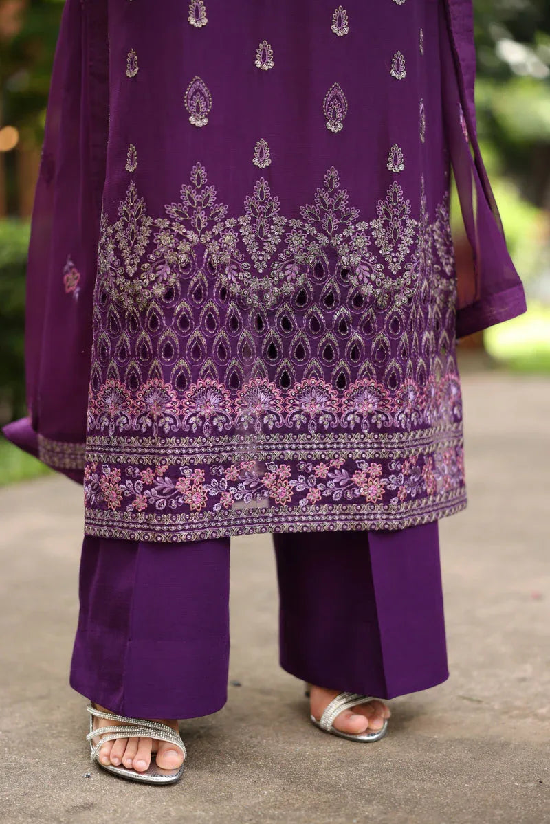 Flossie | Naayab Formals | K-101 - Aqsa Fabrics