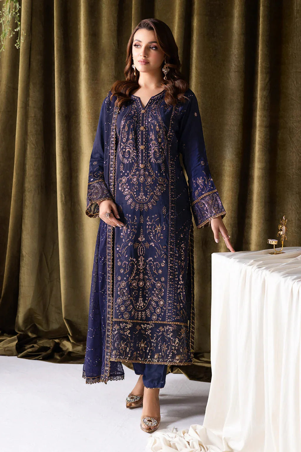 Ramsha | Aangan Luxury Raw silk | AA-103 - Aqsa Fabrics