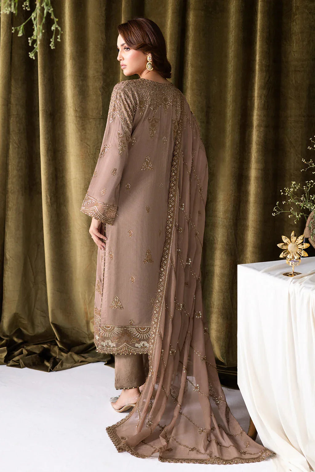 Ramsha | Aangan Luxury Raw silk | AA-110 - Aqsa Fabrics