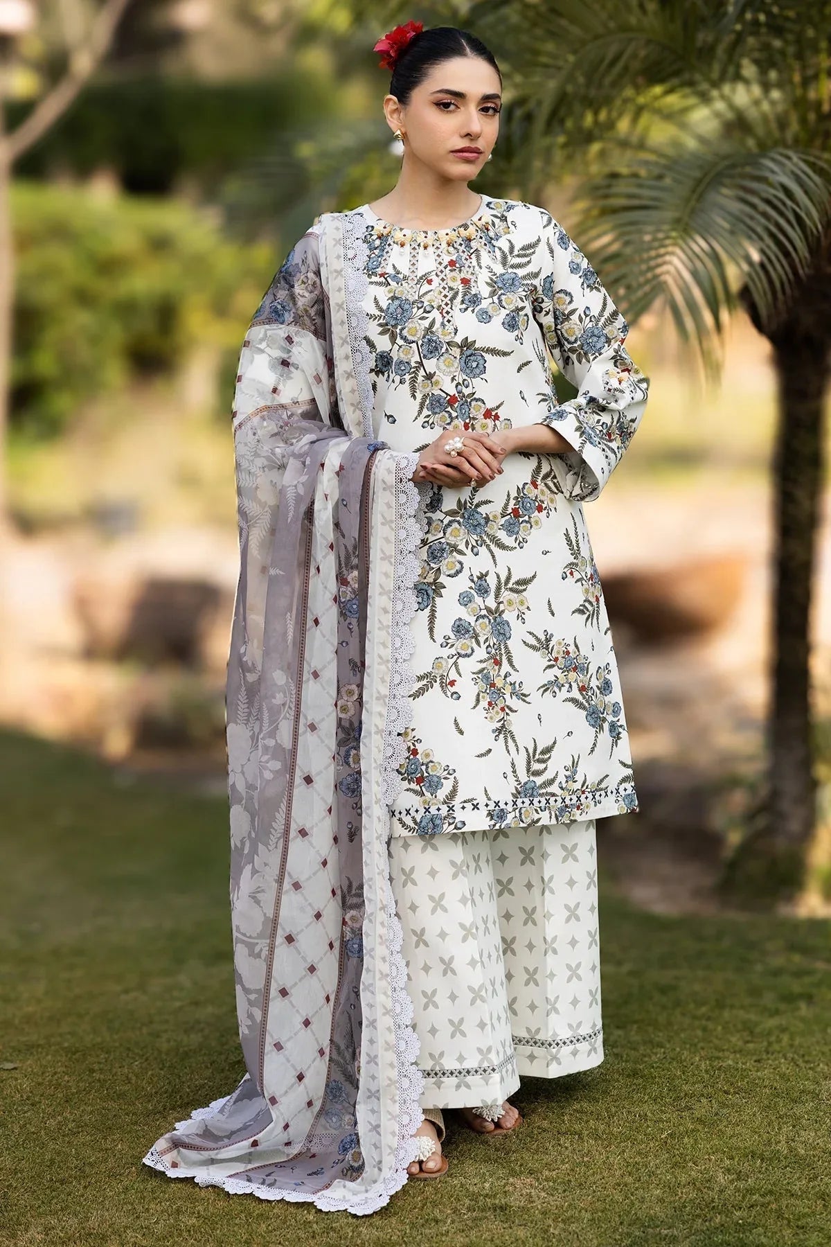 Alizeh | Sheen Lawn Prints 25 | AF-PL-6040-Alaska - Aqsa Fabrics