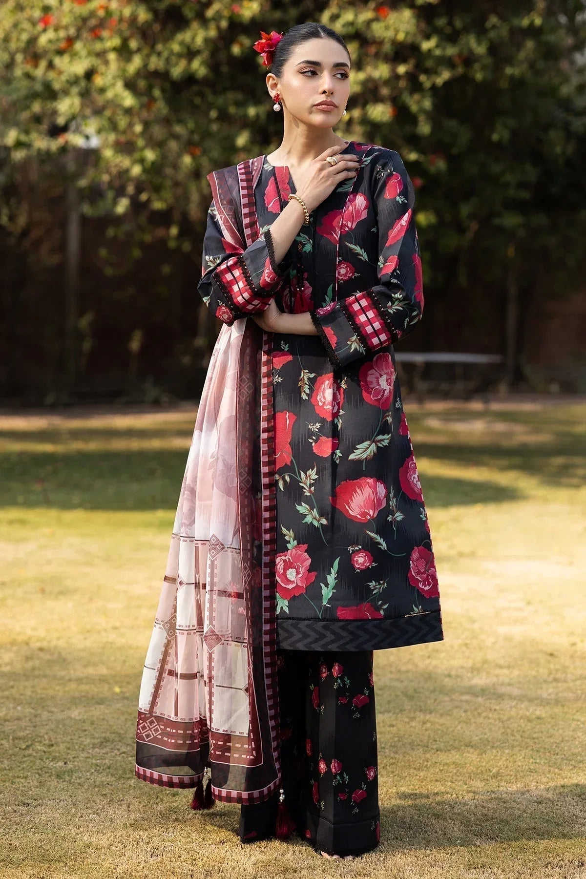 Alizeh | Sheen Lawn Prints 25 | AF-PL-6032-Somber - Aqsa Fabrics