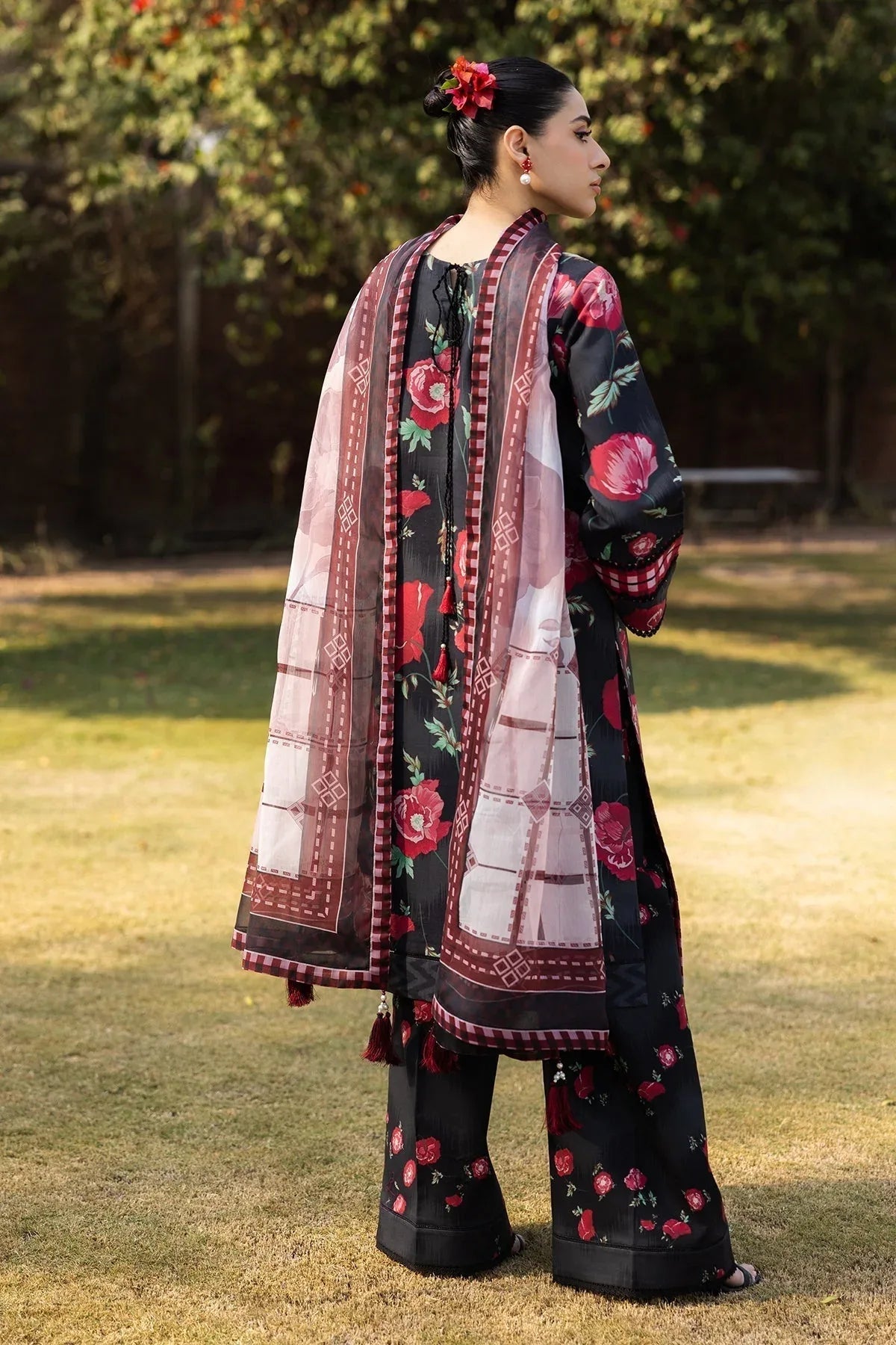 Alizeh | Sheen Lawn Prints 25 | AF-PL-6032-Somber - Aqsa Fabrics