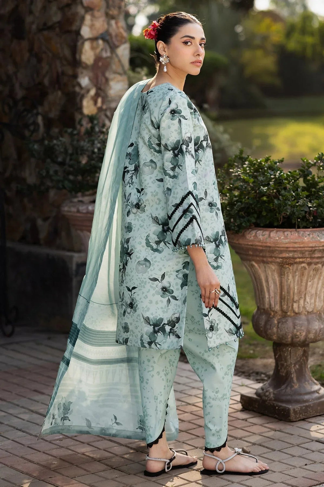 Alizeh | Sheen Lawn Prints 25 | AF-PL-6042-Arsh - Aqsa Fabrics