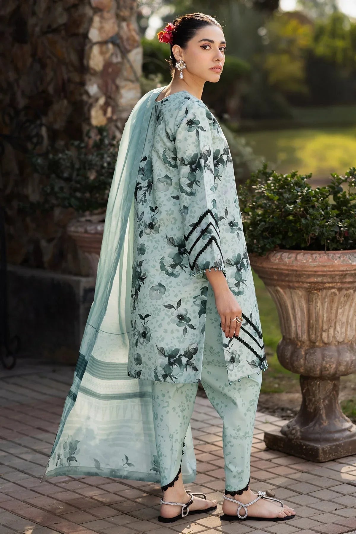 Alizeh | Sheen Lawn Prints 25 | AF-PL-6042-Arsh - Aqsa Fabrics