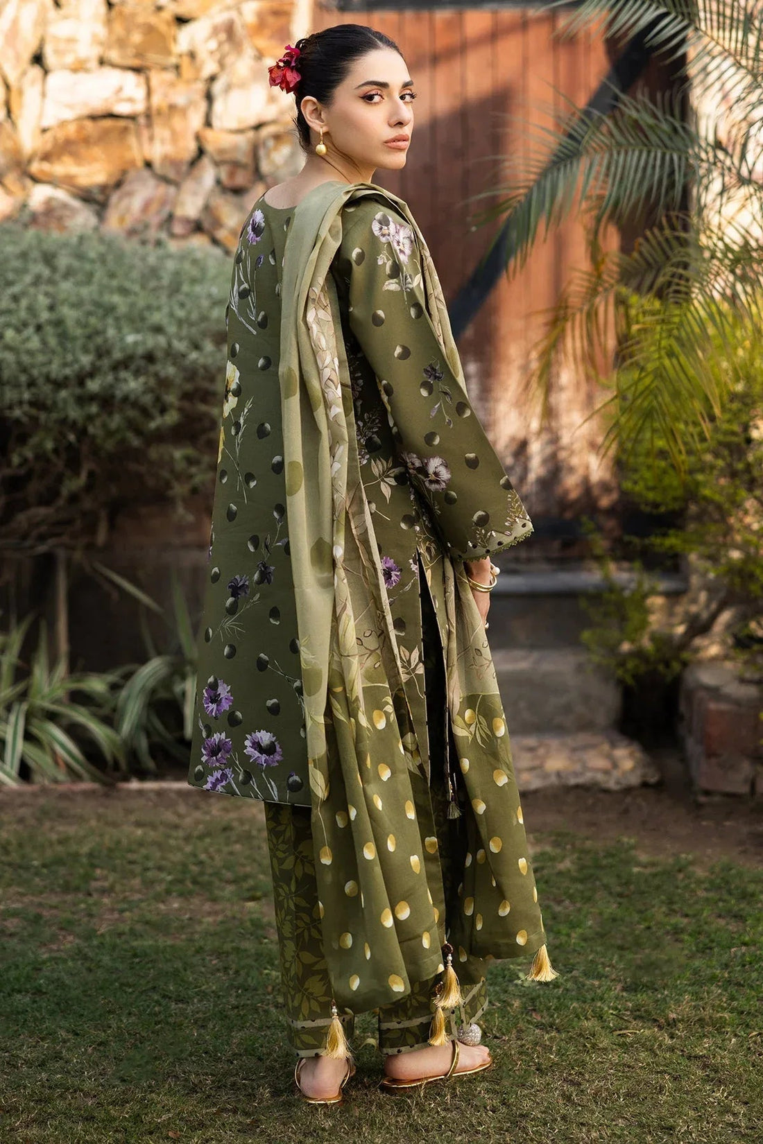 Alizeh | Sheen Lawn Prints 25 | AF-PL-6038-Willow - Aqsa Fabrics
