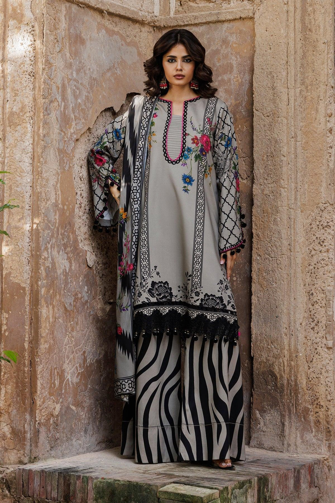 Charizma | Winter Collection | DSCW5-04 - Aqsa Fabrics