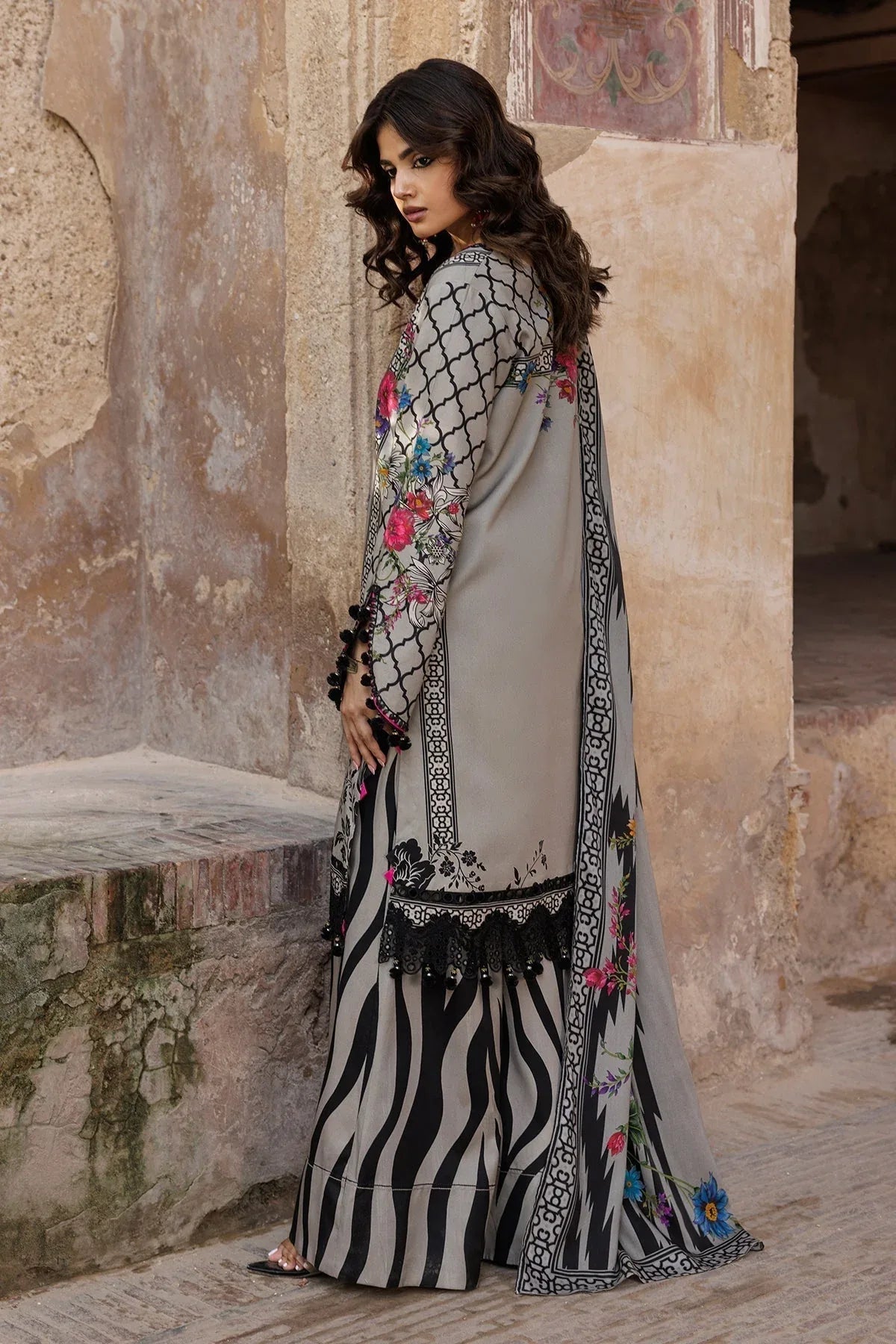 Charizma | Winter Collection | DSCW5-04 - Aqsa Fabrics