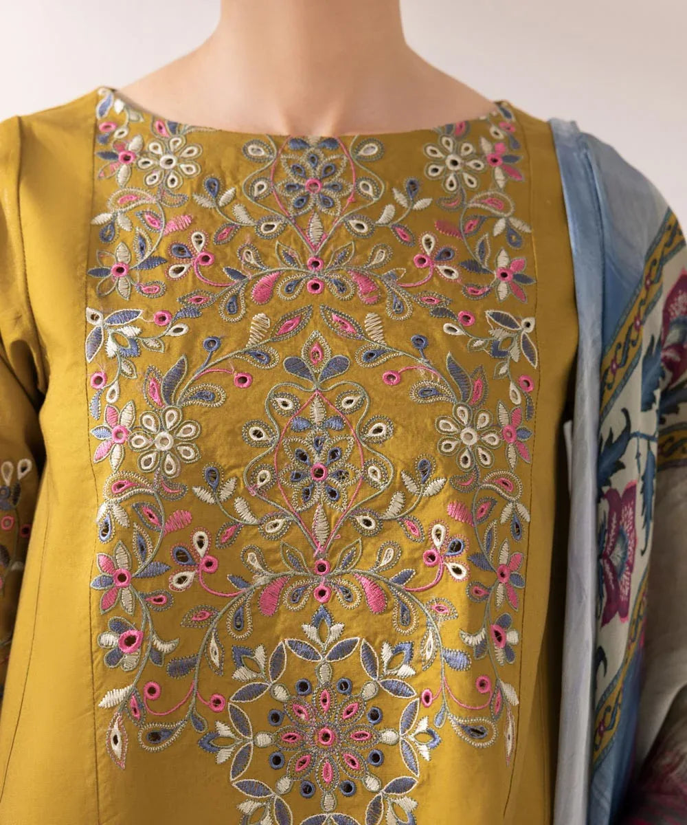 Sapphire | Intermix 2024 | Cambric Suit S-12 - Aqsa Fabrics