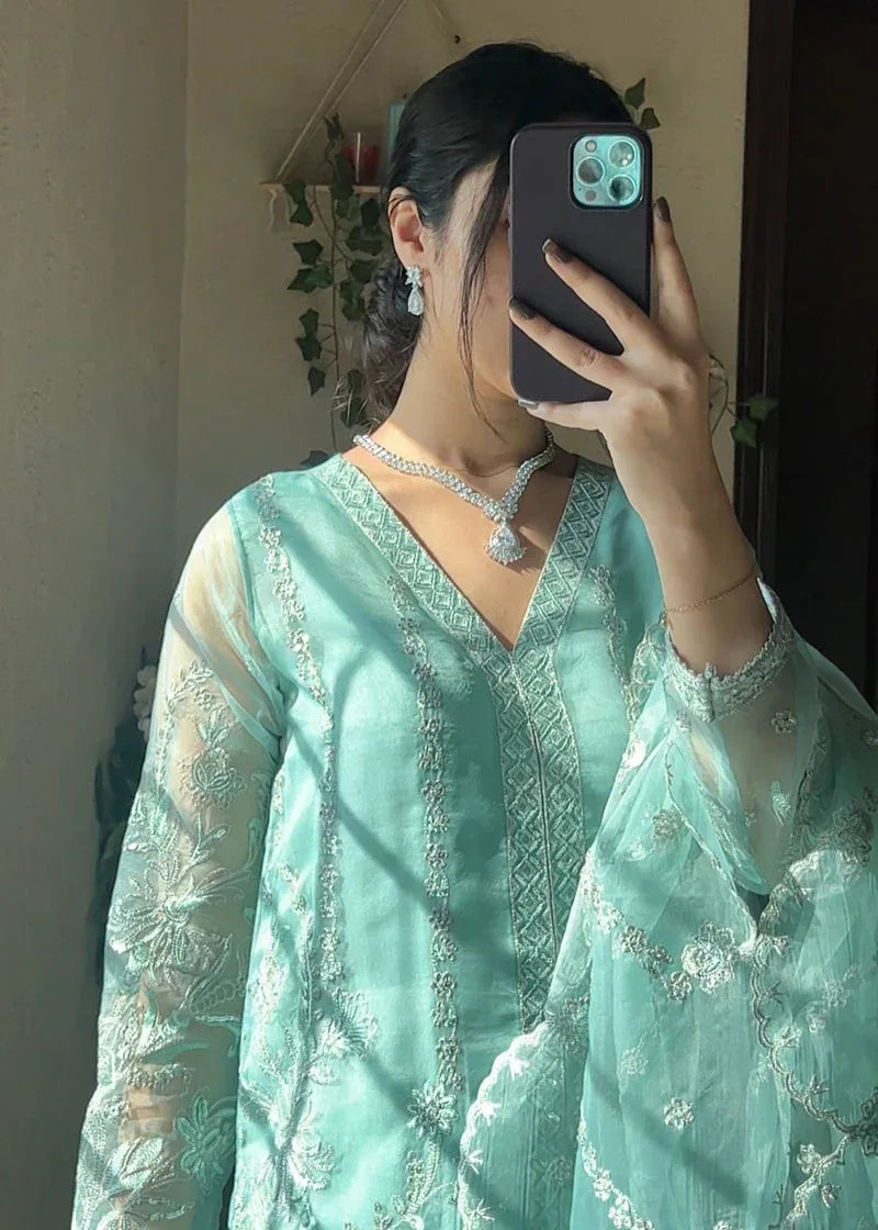 Daud Abbas | Formals Collection | Missa - Aqsa Fabrics