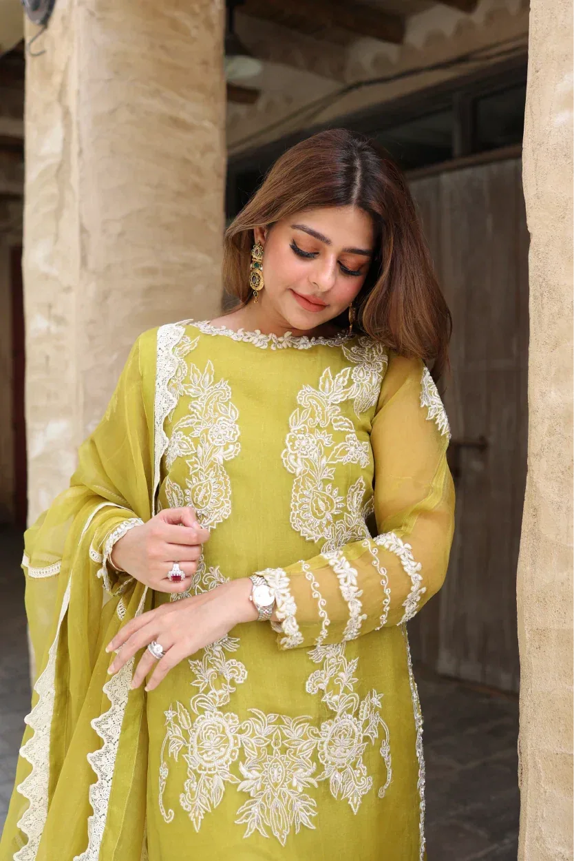 Muntaha | Zara Semi Formals | Nora - Aqsa Fabrics