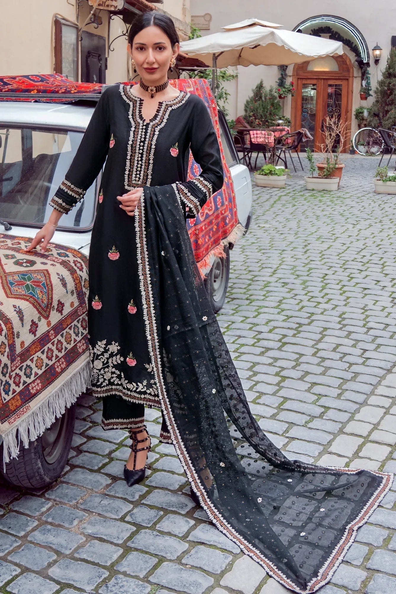 Muntaha | Noore e Zaib | Black - Raina - Aqsa Fabrics