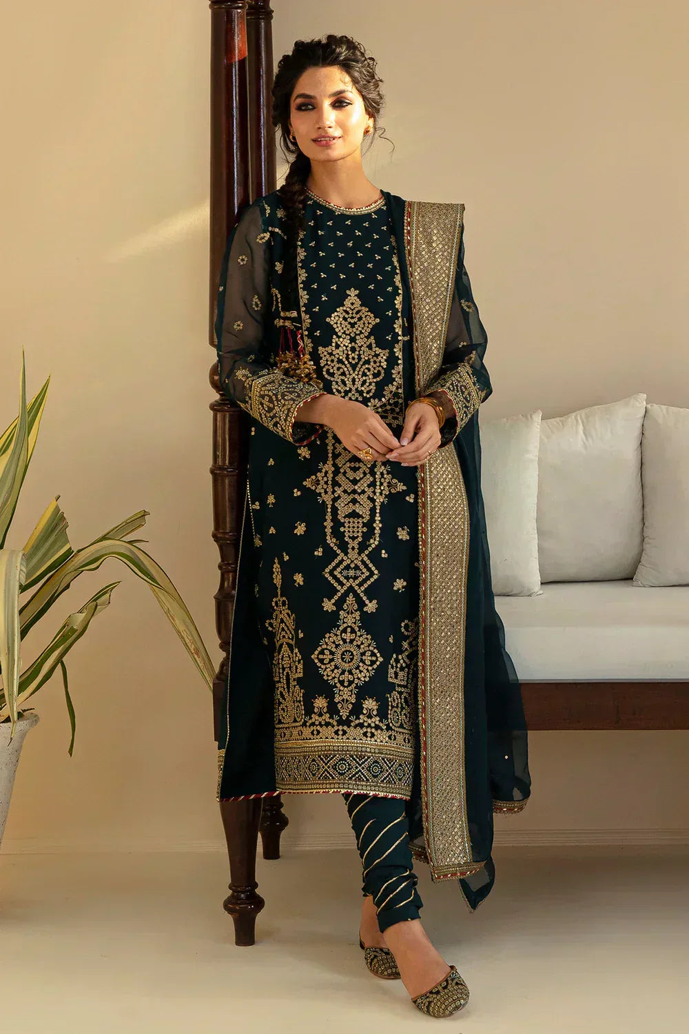 Baroque | Formals Collection | UF-393 - Aqsa Fabrics