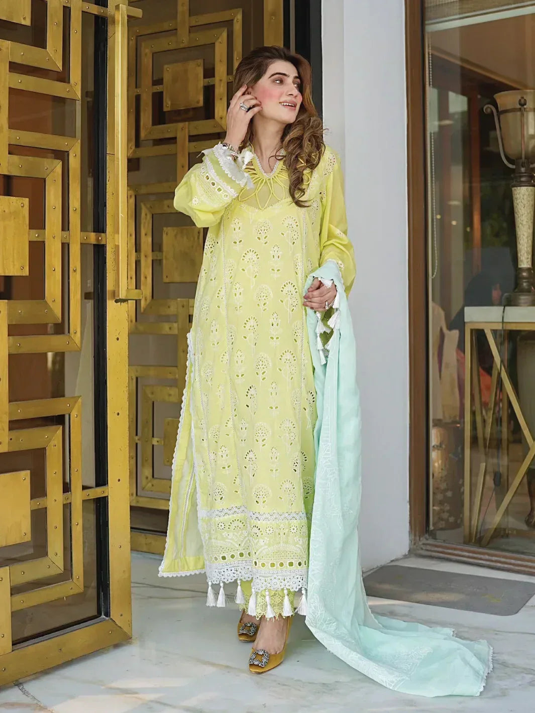 Faiza Faisal | Maya Luxury Lawn | Derya - Aqsa Fabrics