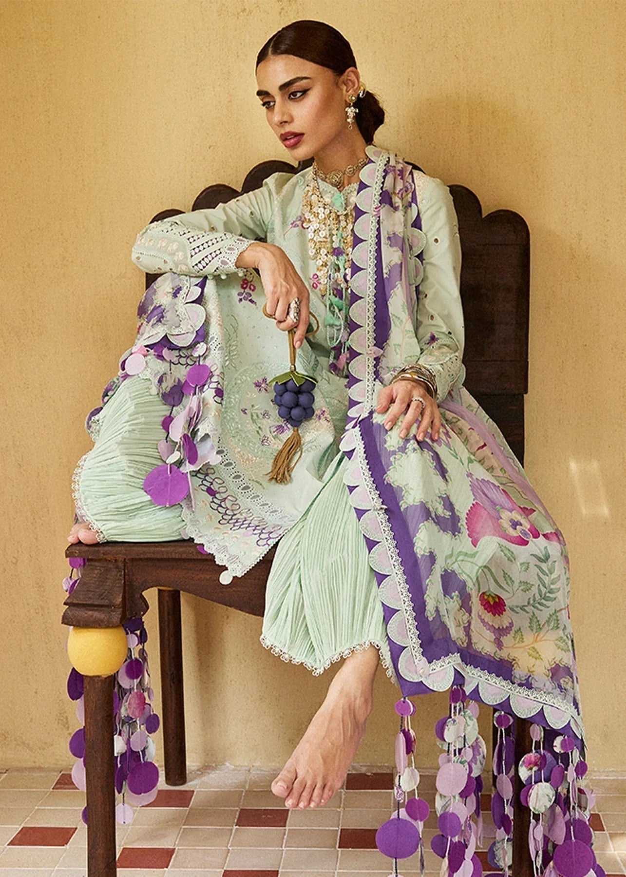 Suffuse | Luxury Lawn 25 | LARA - Aqsa Fabrics