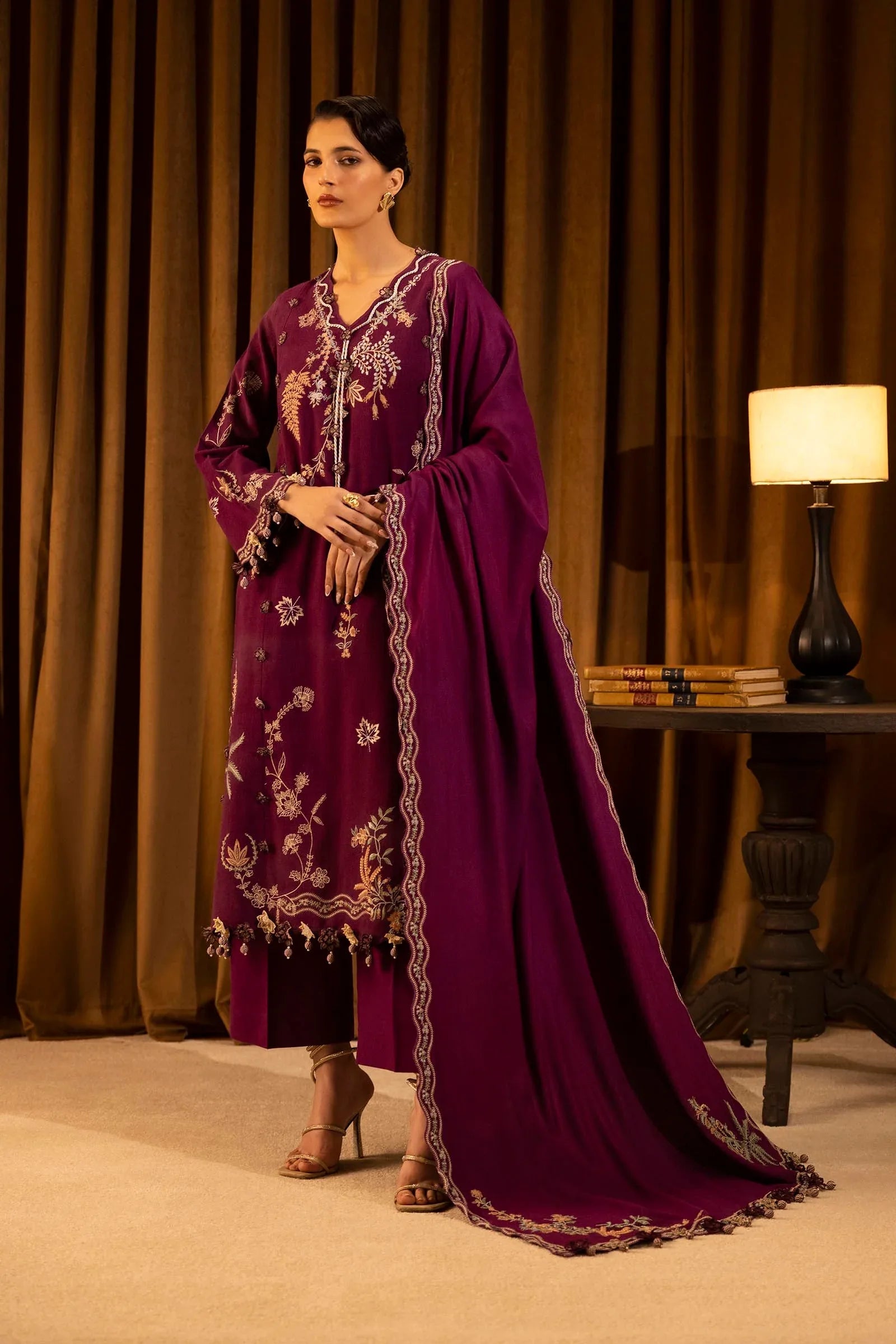 Sana Safinaz | Muzlin Winter 25 | 011B - Aqsa Fabrics