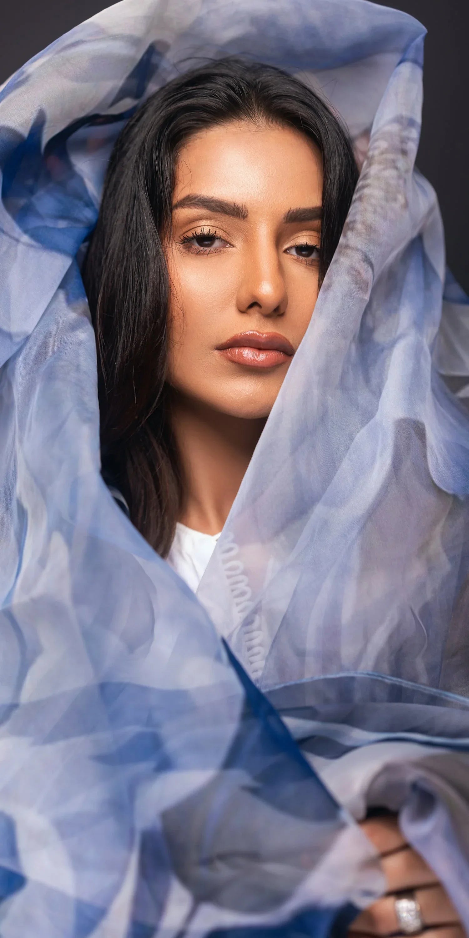 Erum Khan | Beyond Basic | RADIANT RHYTHM - Aqsa Fabrics
