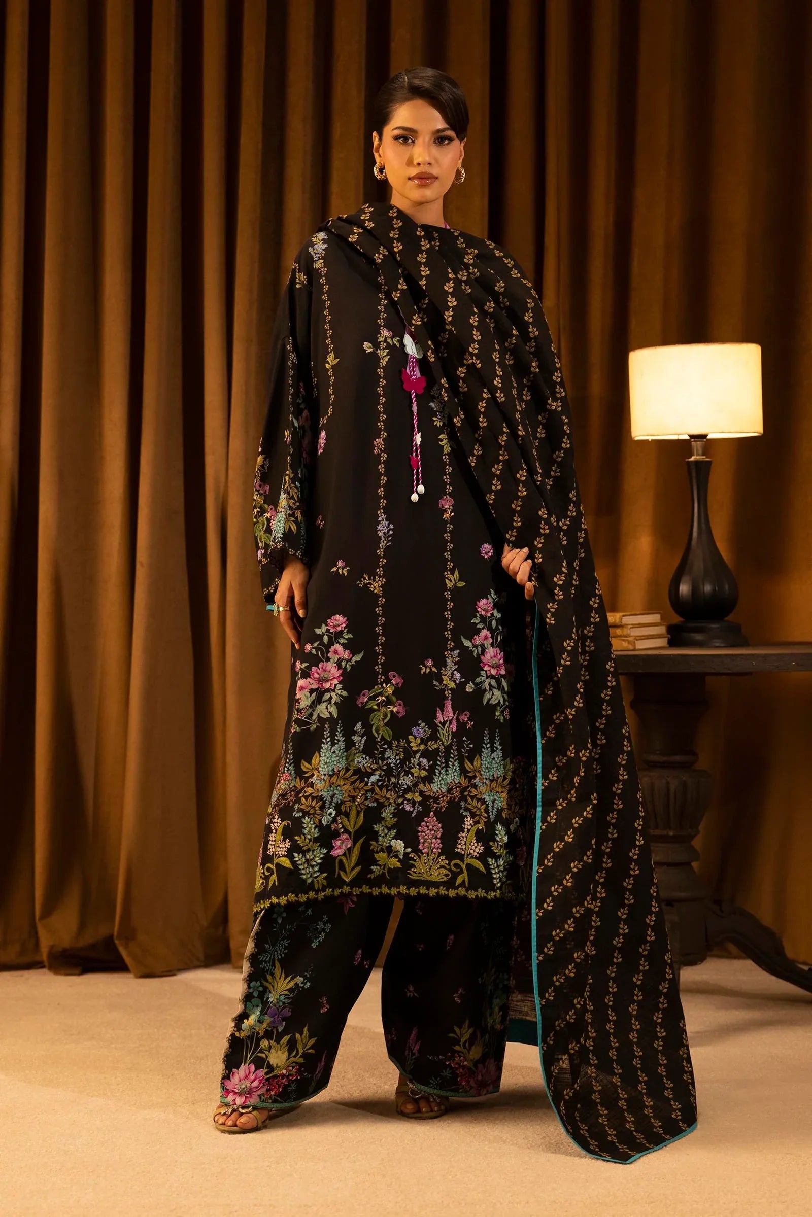 Sana Safinaz | Muzlin Winter 25 | 013B - Aqsa Fabrics
