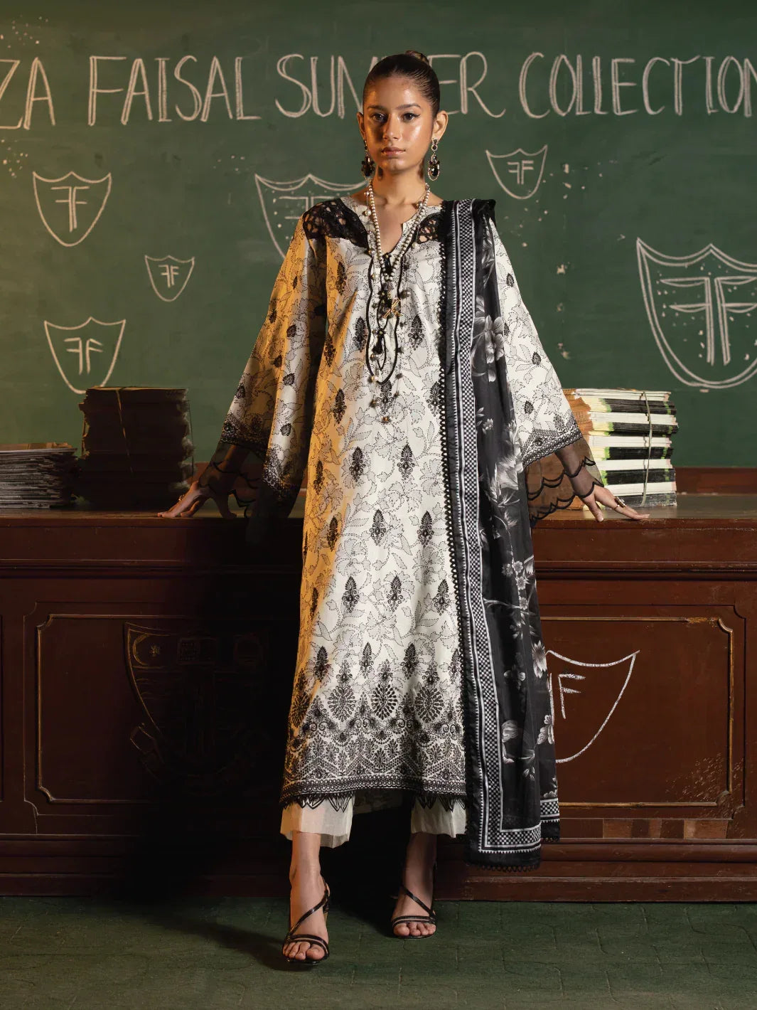 Faiza Faisal | Maya Luxury Lawn | Deniz - Aqsa Fabrics