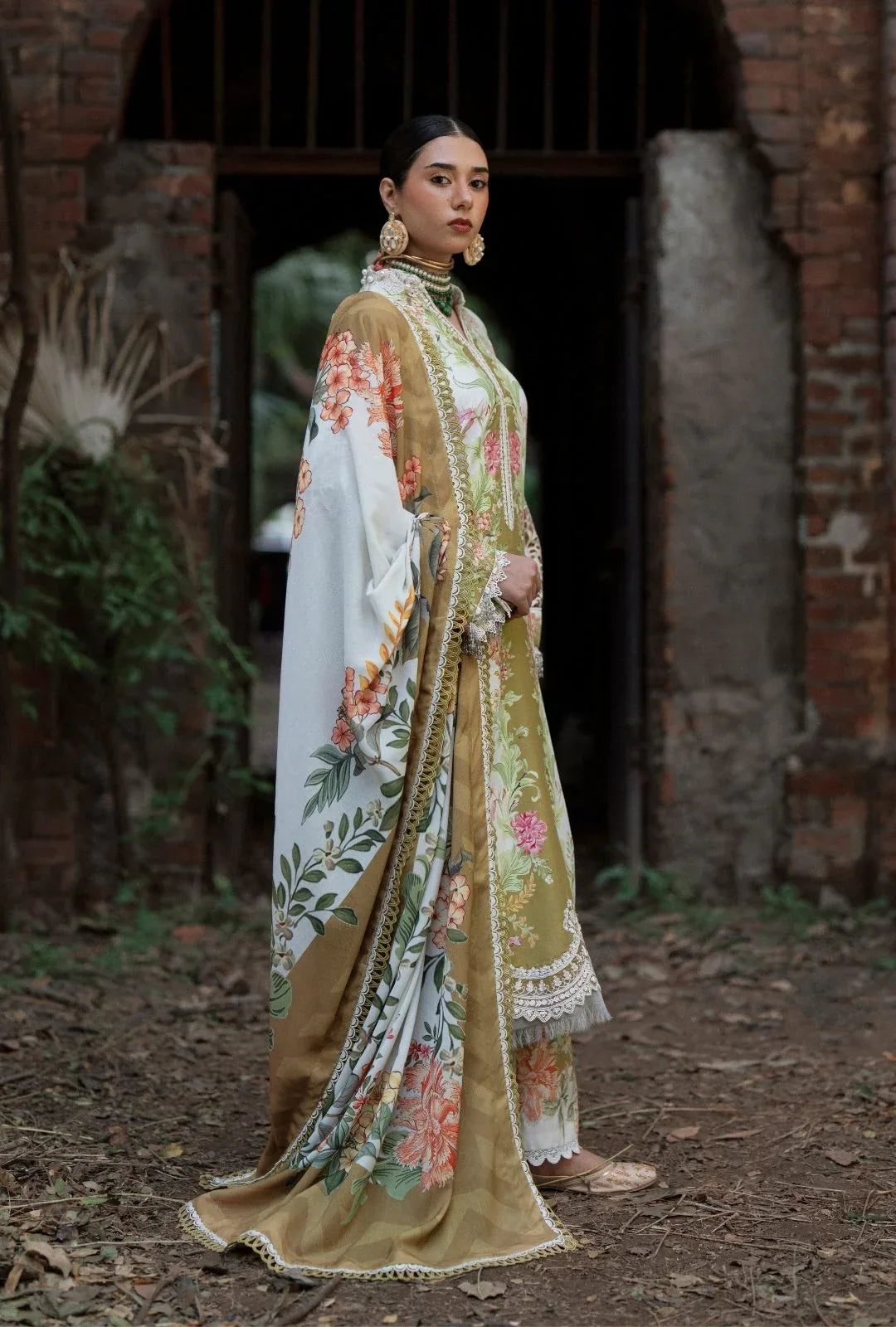 AJR Couture | Sard Sham | Gulrukh - Aqsa Fabrics