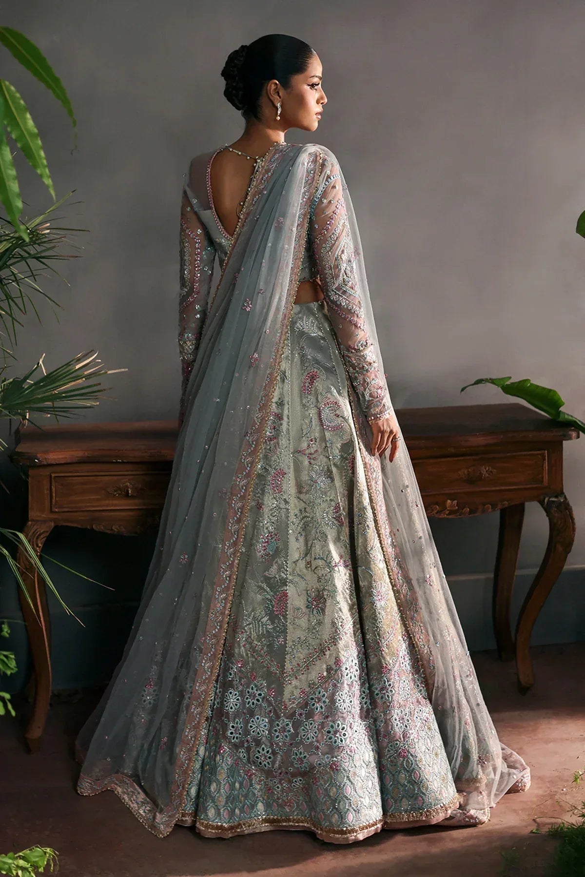 Afrozeh | La Fuchsia 25 | Elanora - Aqsa Fabrics