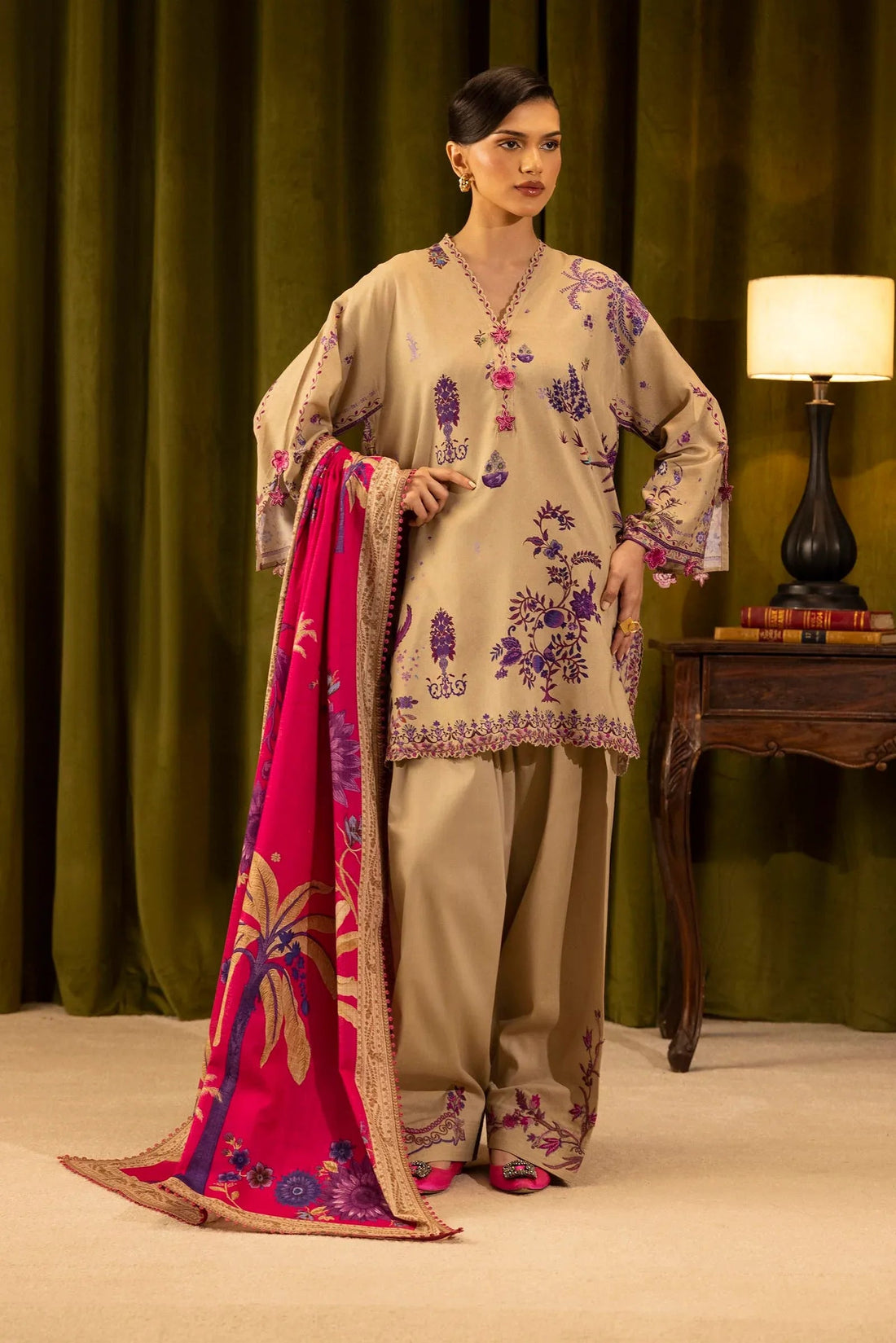 Sana Safinaz | Muzlin Winter 25 | 019A - Aqsa Fabrics