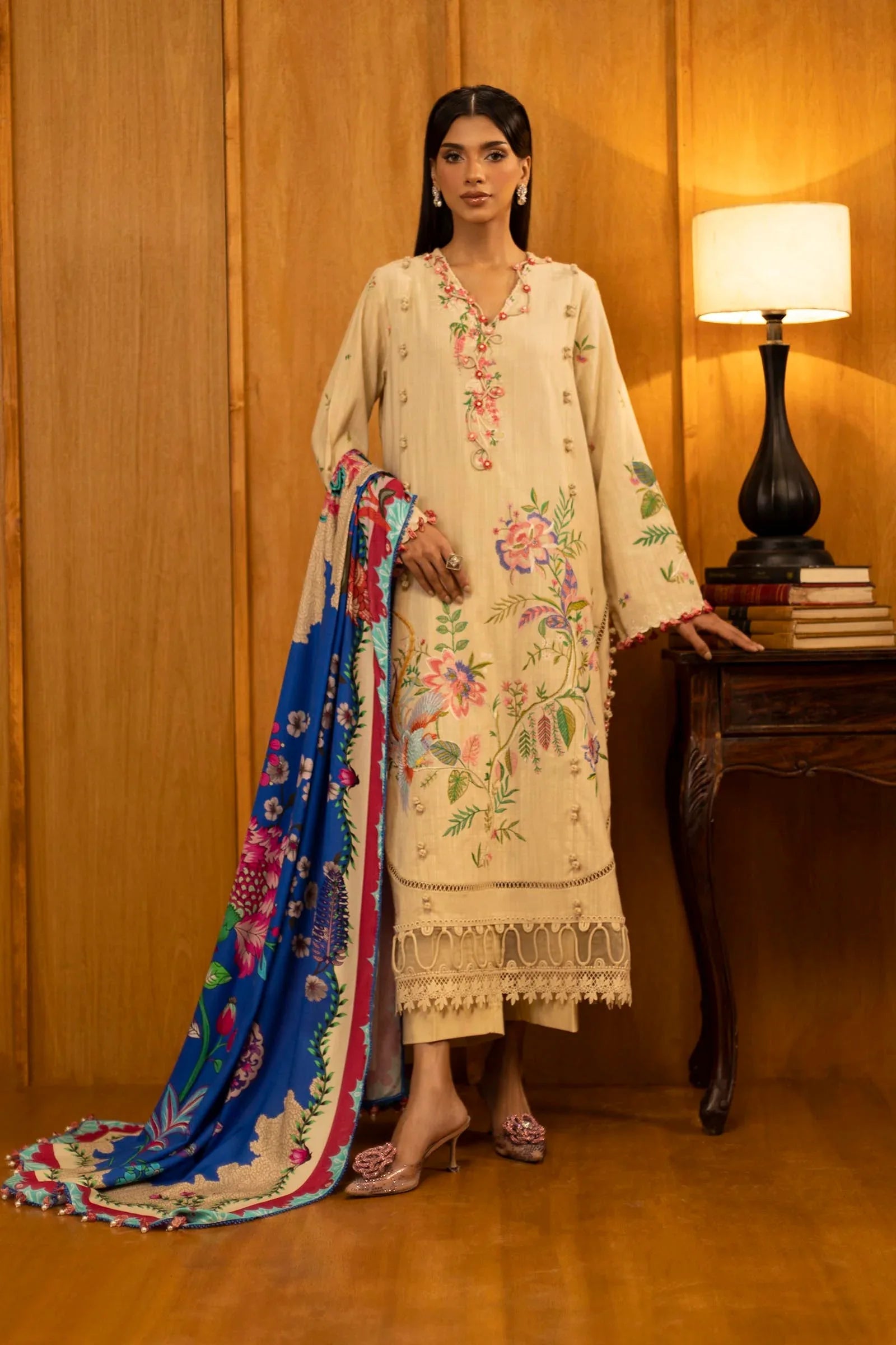 Sana Safinaz | Muzlin Winter 25 | M253-001A - Aqsa Fabrics
