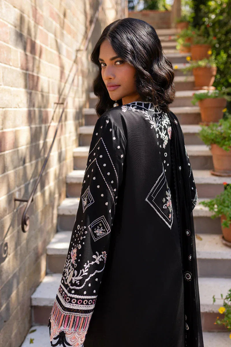 Qalamkar | Q Line Lawn 25 | QM-04 Gigi - Aqsa Fabrics