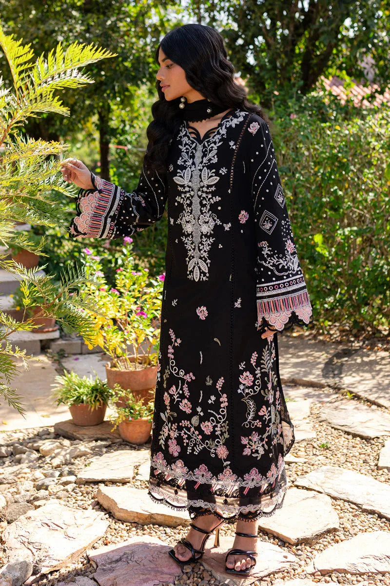 Qalamkar | Q Line Lawn 25 | QM-04 Gigi - Aqsa Fabrics