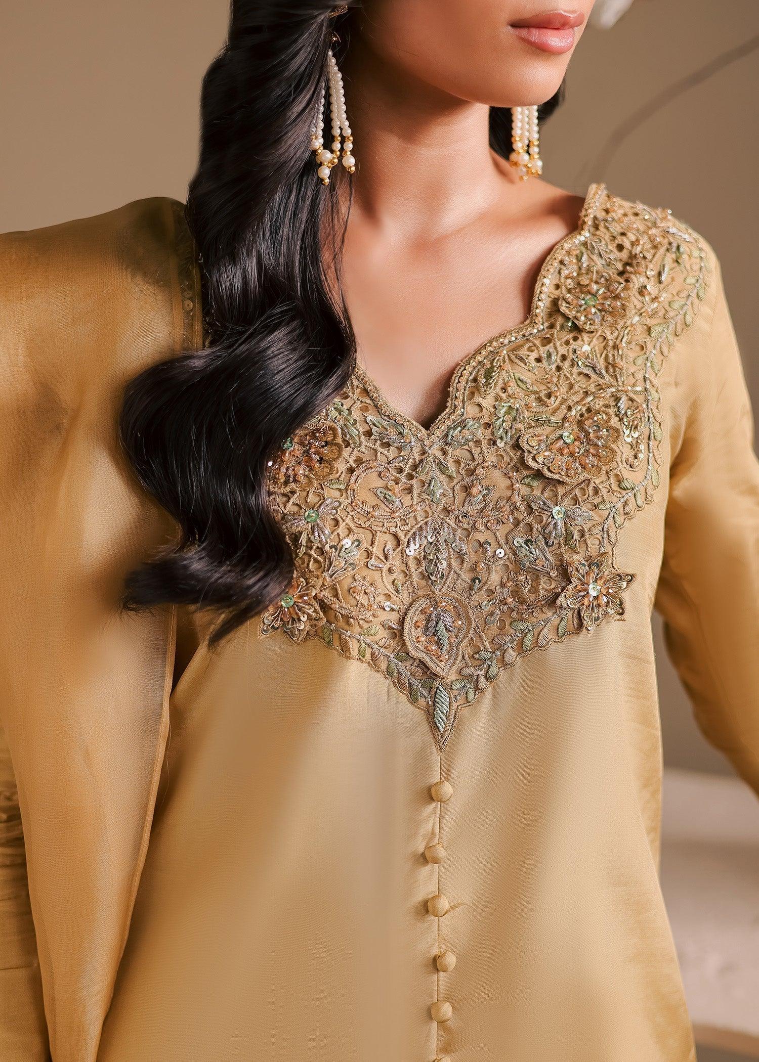 Maria Osama Khan | Noir Bliss Luxury Formals | Golden Ember - Aqsa Fabrics