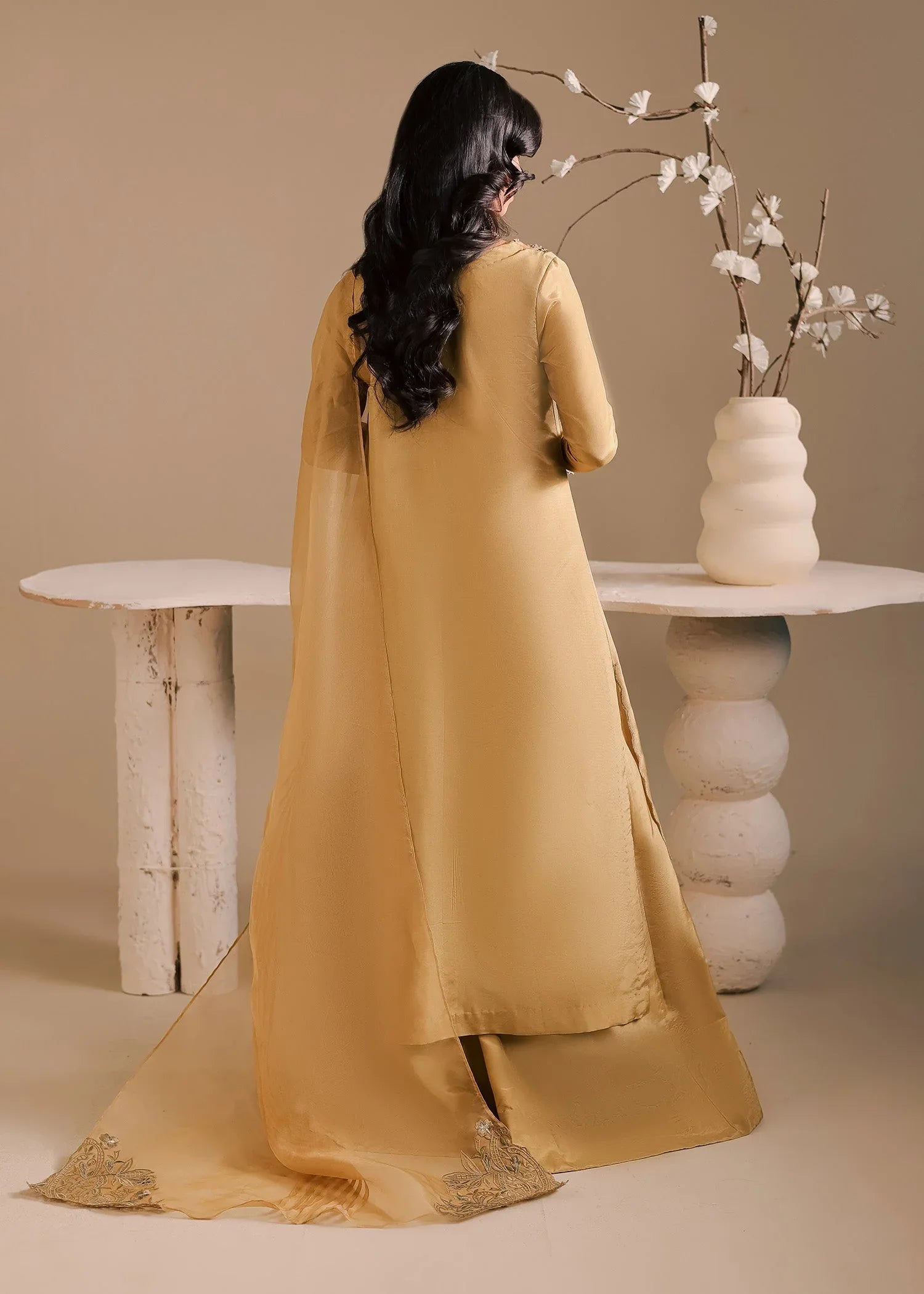 Maria Osama Khan | Noir Bliss Luxury Formals | Golden Ember - Aqsa Fabrics