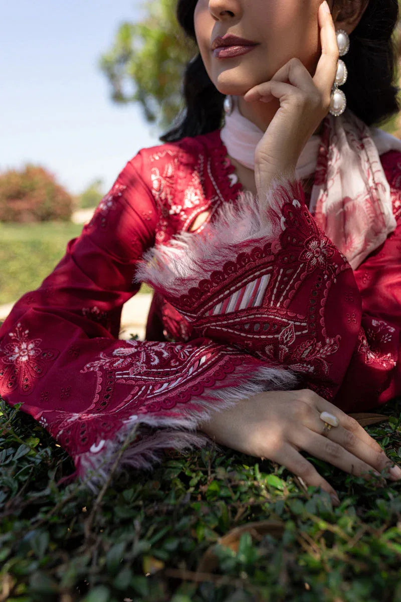 Qalamkar | Q Line Lawn 25 | QM-15 Soha - Aqsa Fabrics