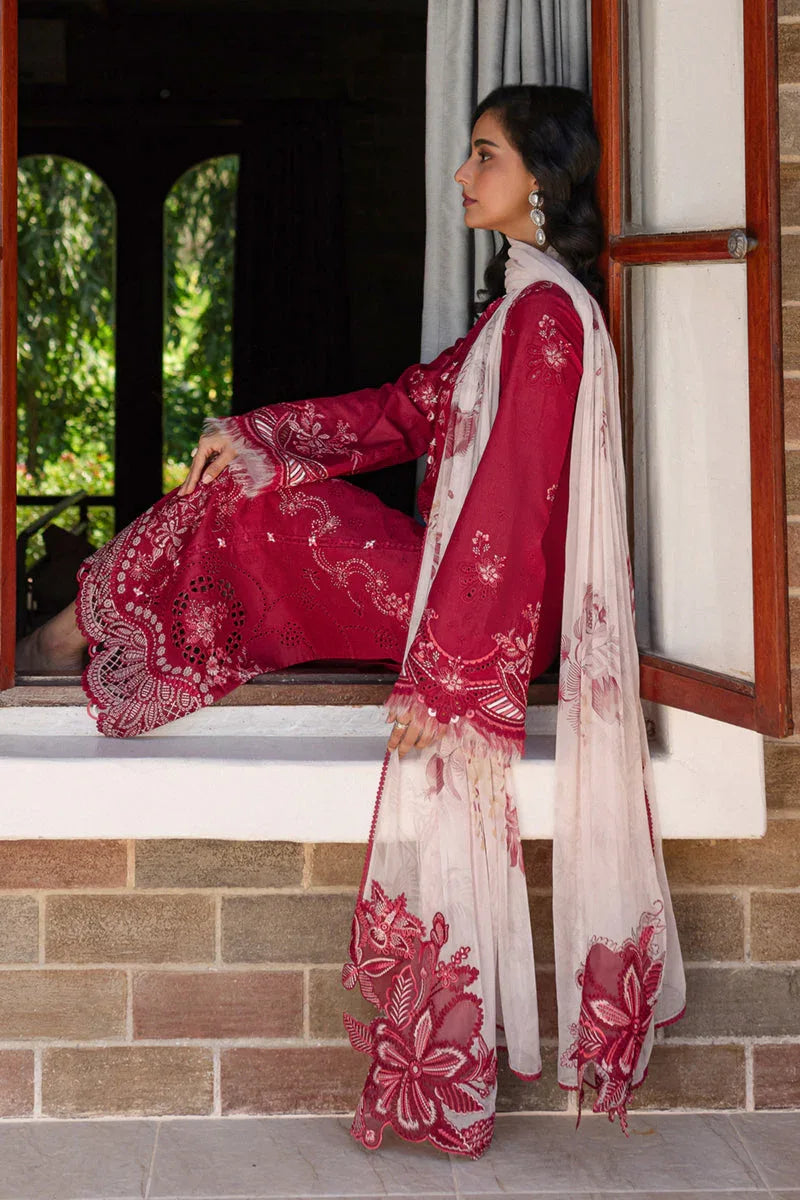Qalamkar | Q Line Lawn 25 | QM-15 Soha - Aqsa Fabrics