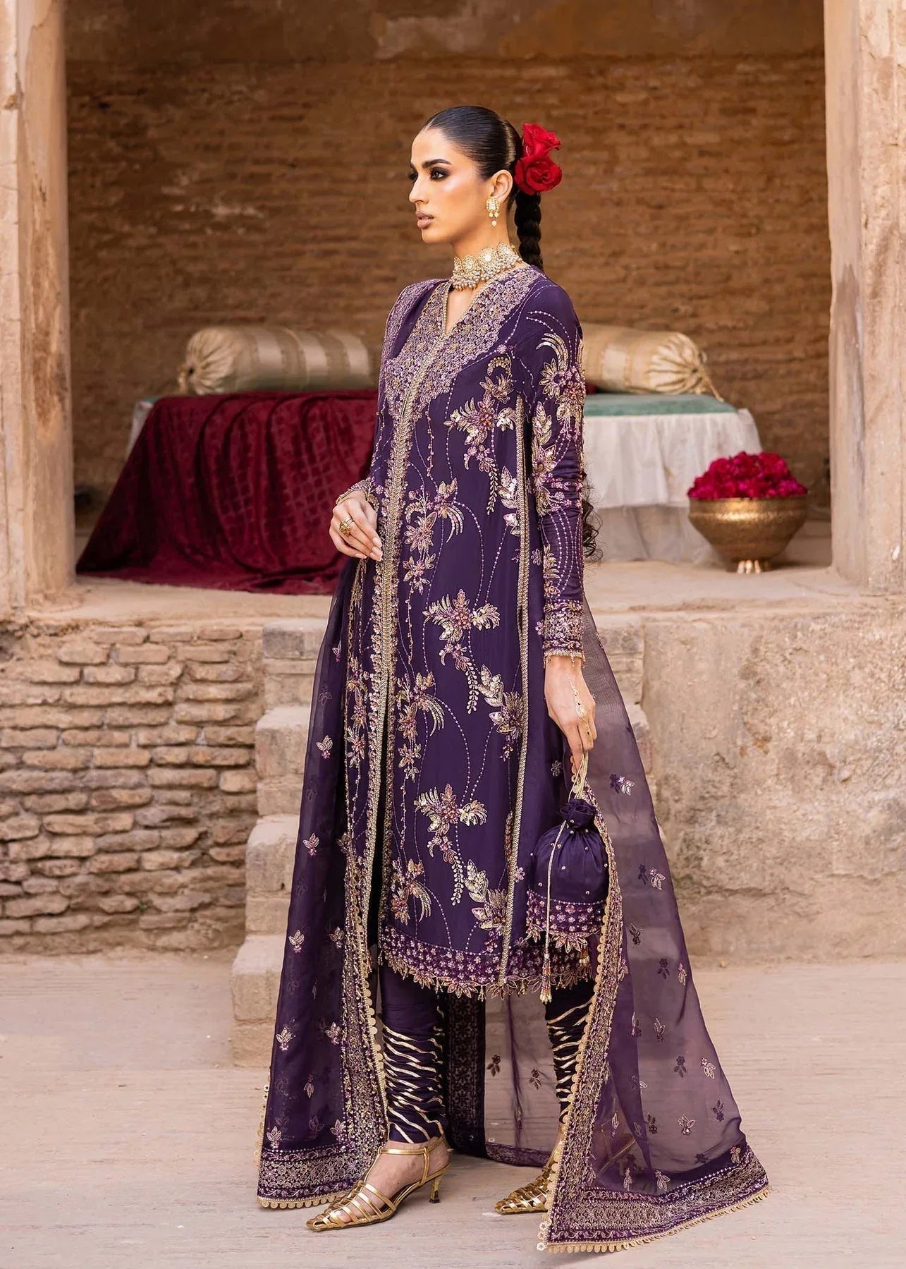 Akbar Aslam | Dastaan Luxury Formals | Haniye - Aqsa Fabrics