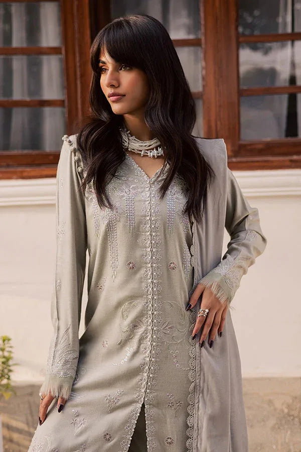 Nureh | Exclusive Leather Peach | NE-214 - Aqsa Fabrics