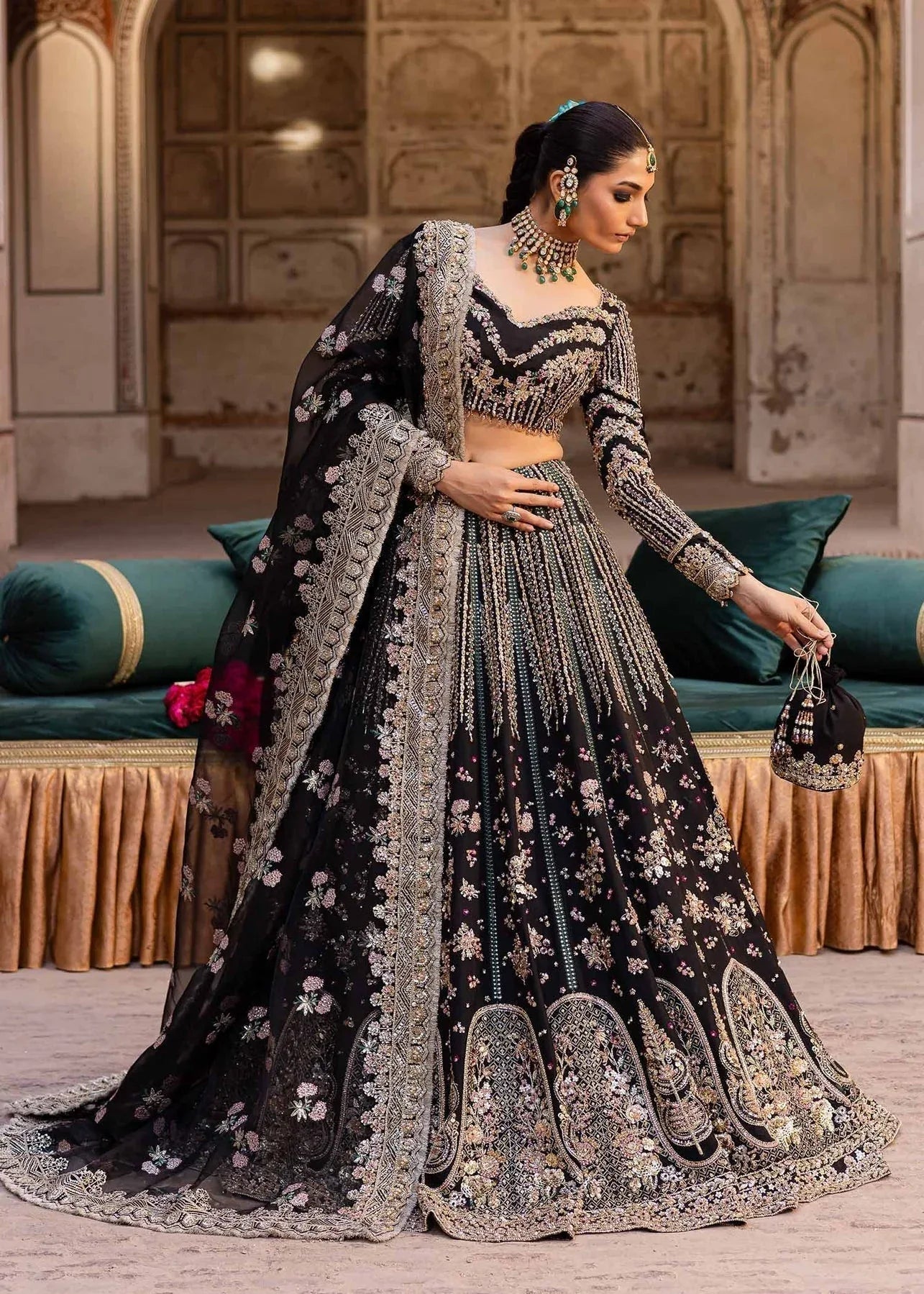 Akbar Aslam | Dastaan Luxury Formals | Nehaab - Aqsa Fabrics