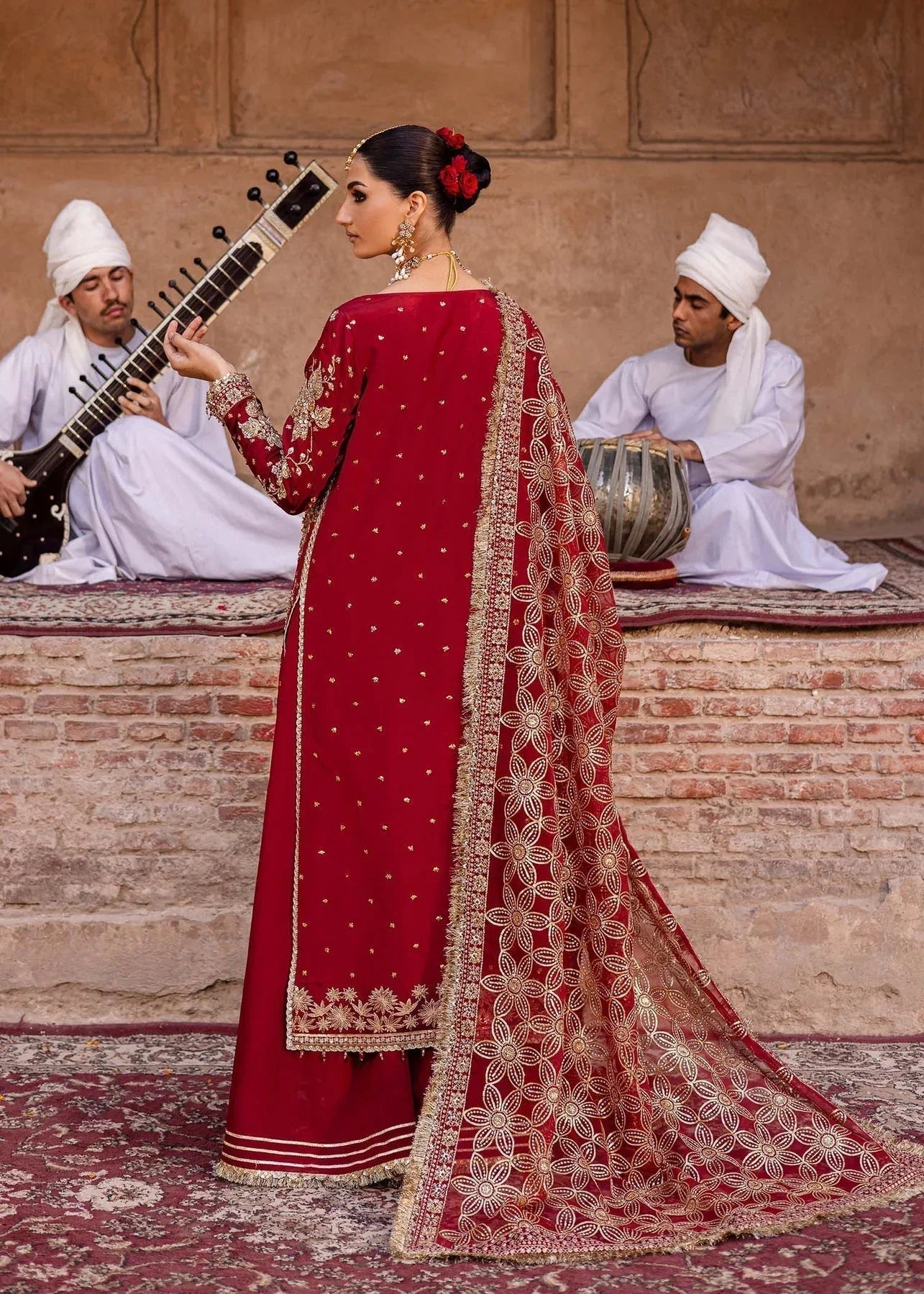 Akbar Aslam | Dastaan Luxury Formals | Arusa - Aqsa Fabrics