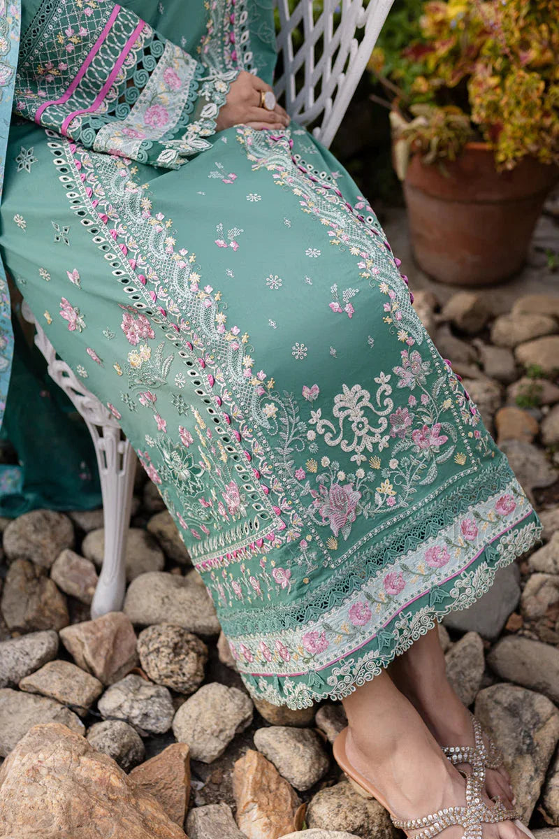 Qalamkar | Q Line Lawn 25 | QM-06 Omi - Aqsa Fabrics