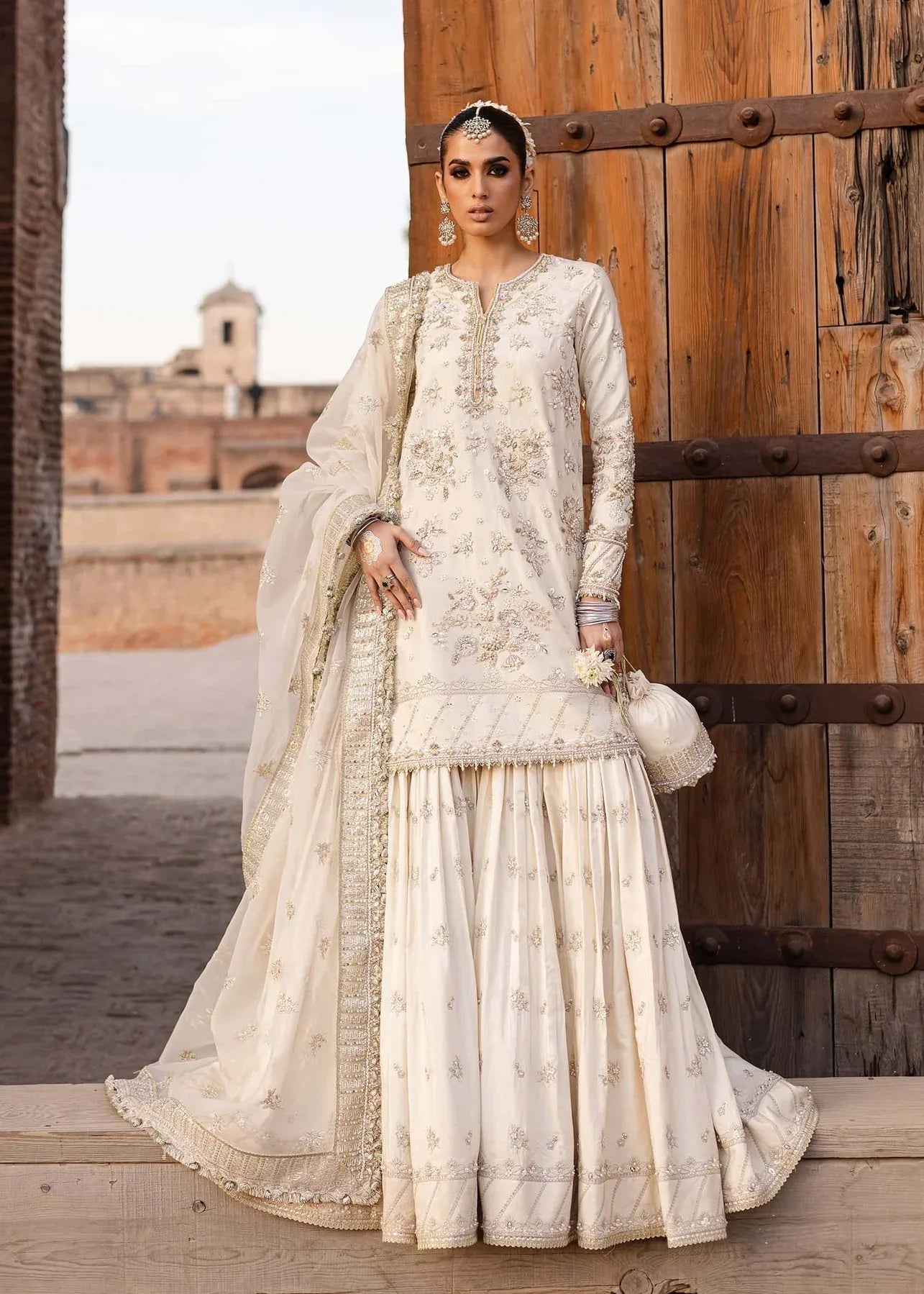 Akbar Aslam | Dastaan Luxury Formals | Roshaneh - Aqsa Fabrics