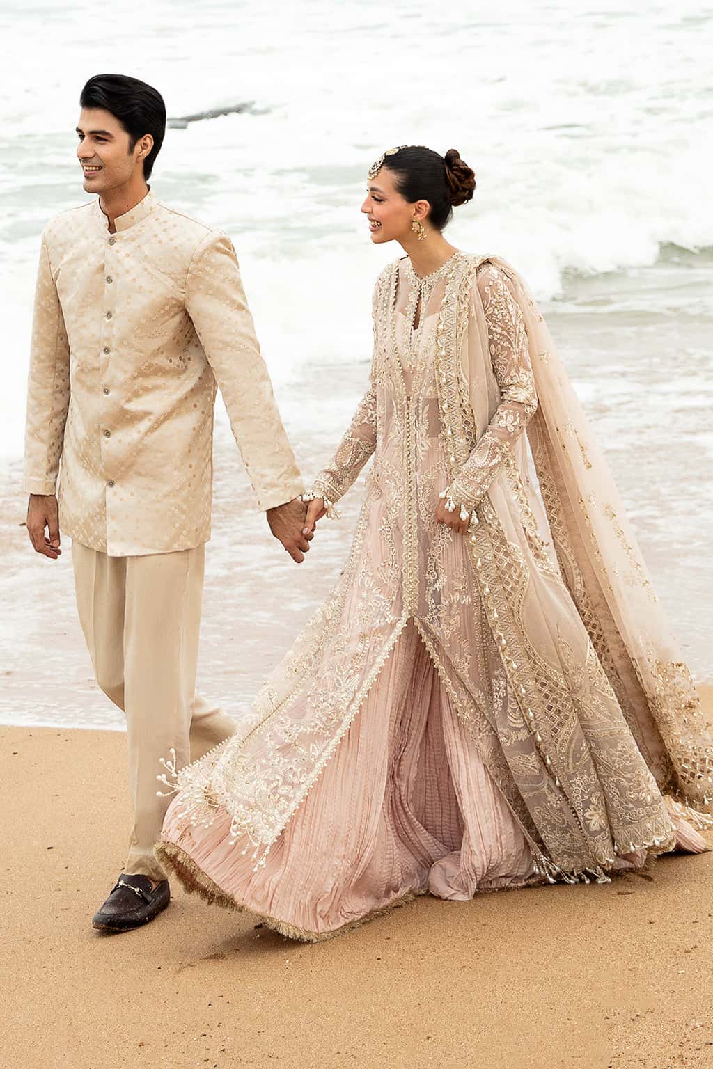 Afrozeh | Dastangoi Wedding Formal'24 | AWE-05 SHAHNOOR - Aqsa Fabrics