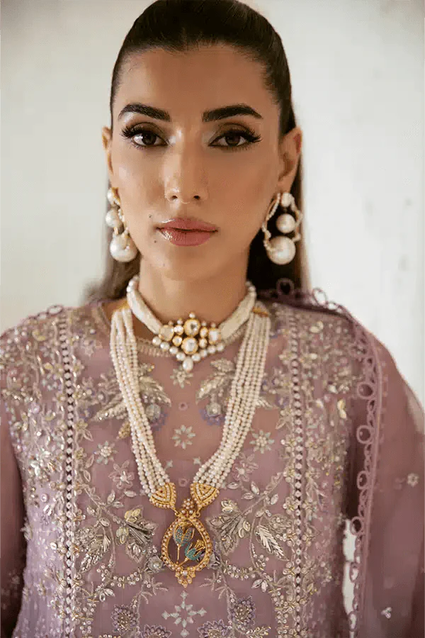 Suffuse | Freeshia Formals 23 | Raha - Aqsa Fabrics